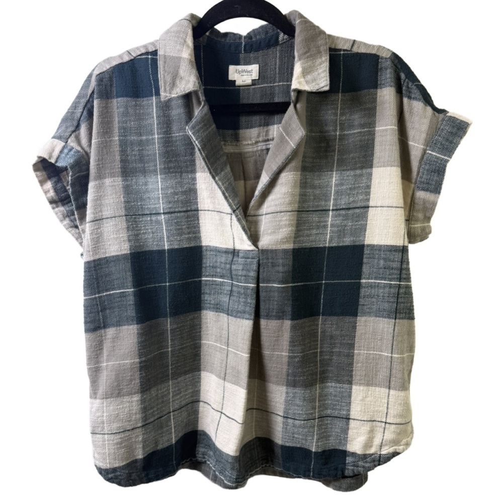 UpWest Navy Gray Cream Plaid Short-Sleeve Buttonless Blouse